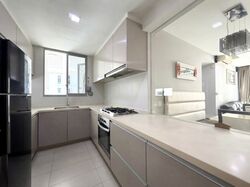 Prive (D19), Condominium #609233621